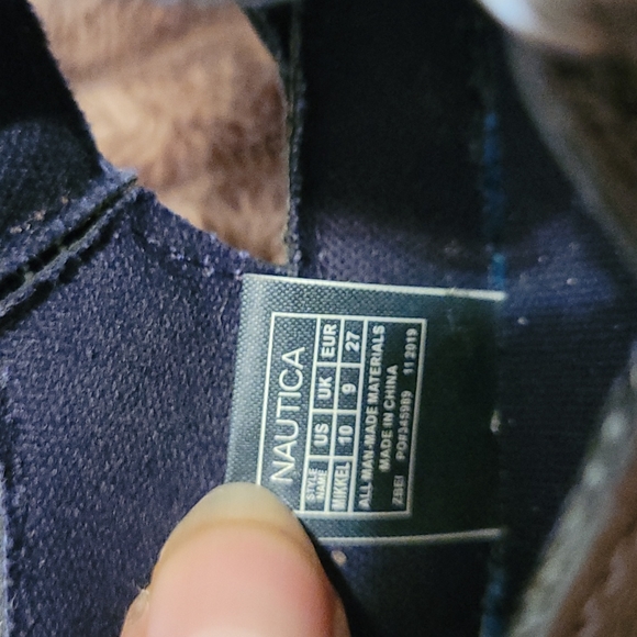 Authentic Nautica Sandals - Picture 6 of 8